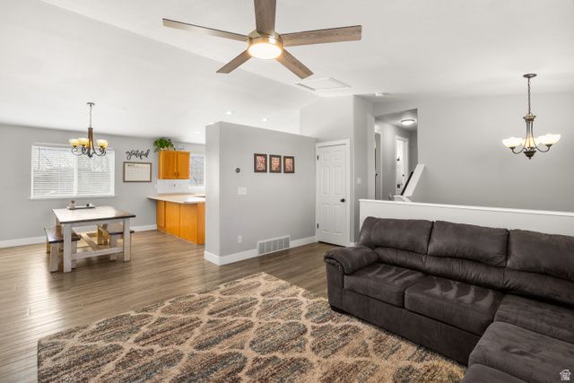 2803 W 2025 S, Syracuse, UT 84075