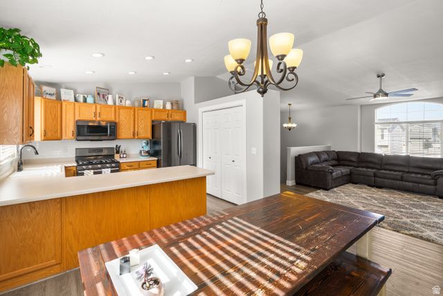 2803 W 2025 S, Syracuse, UT 84075