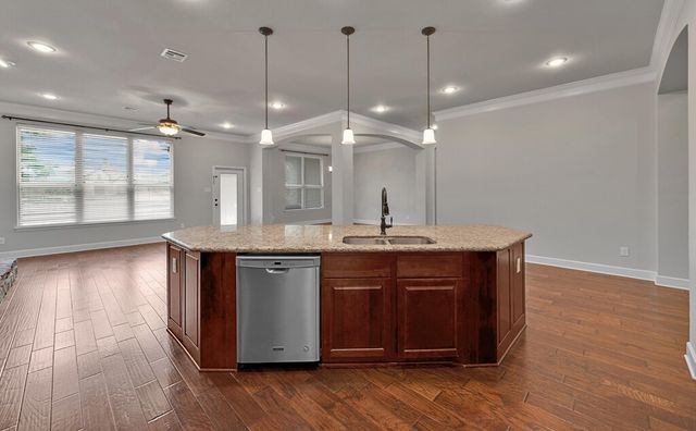 17015 Salado Drive, Woodway, TX 76712