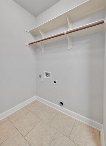 17015 Salado Drive, Woodway, TX 76712