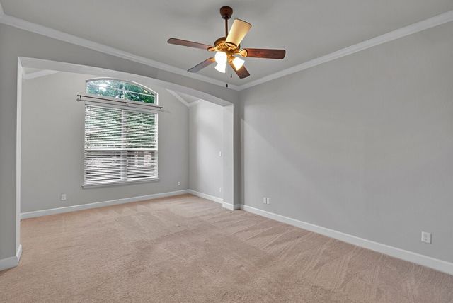17015 Salado Drive, Woodway, TX 76712