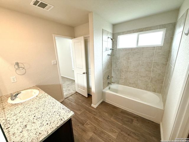 6814 Rondo Measure, San Antonio, TX 78252