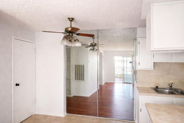 2750 Holly Hall Street 713, Houston, TX 77054