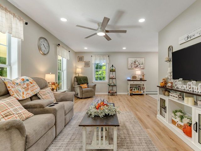 1419 Cambridge Road, Fletcher, VT 05444