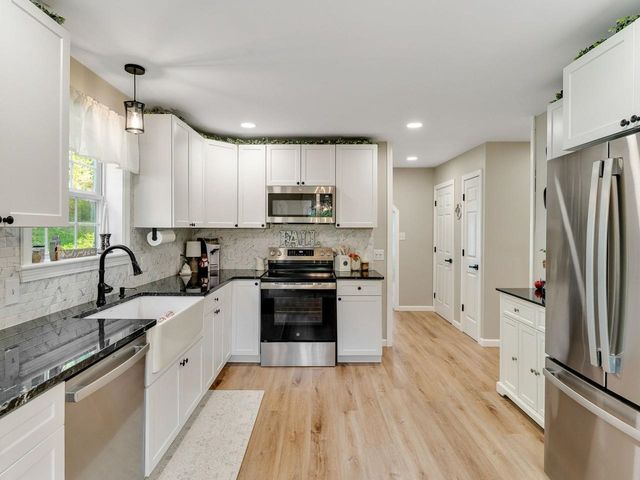1419 Cambridge Road, Fletcher, VT 05444