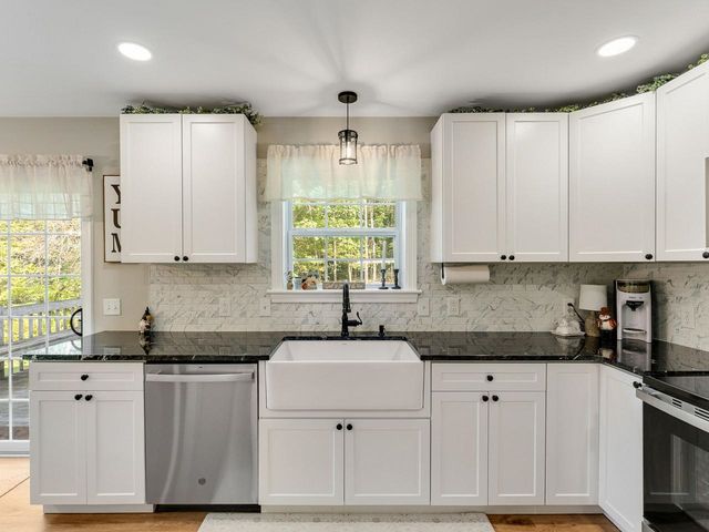 1419 Cambridge Road, Fletcher, VT 05444