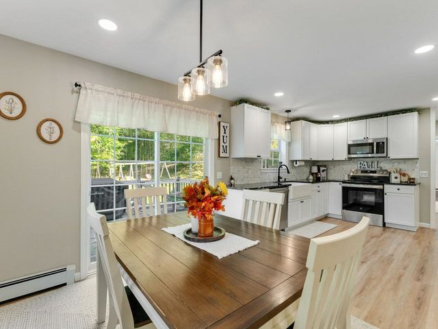 1419 Cambridge Road, Fletcher, VT 05444