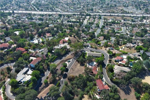 935 N Hill, Pomona, CA 91768