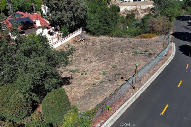 935 N Hill, Pomona, CA 91768