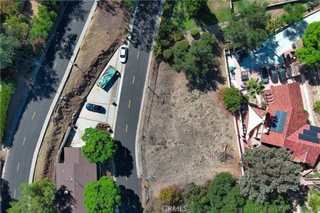 935 N Hill, Pomona, CA 91768
