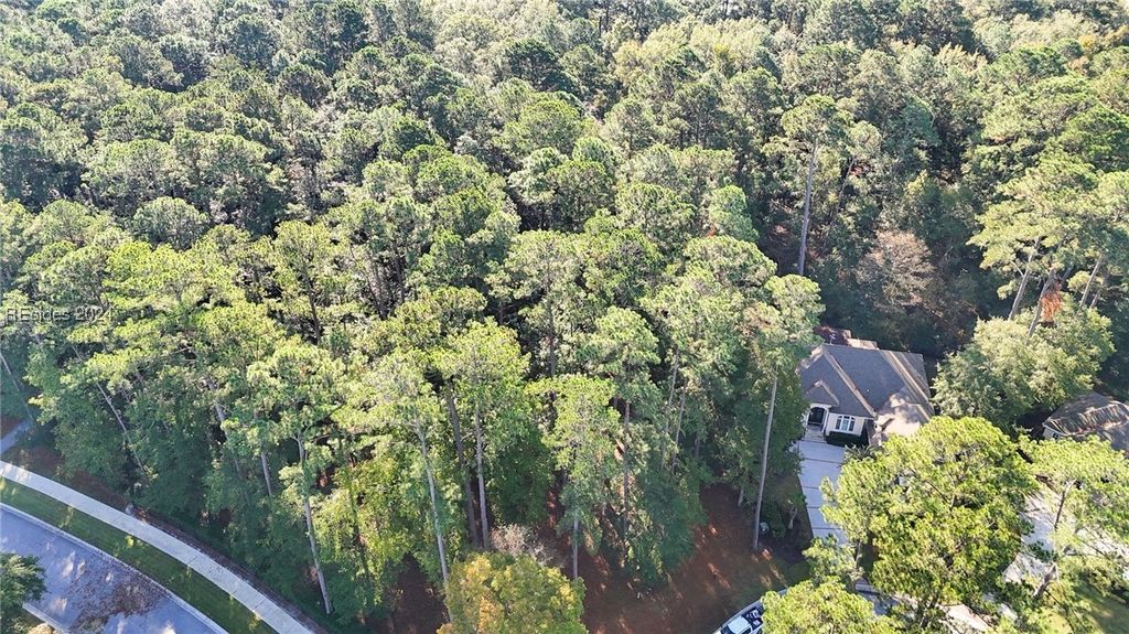 Image 5 of property listing at 3 Oakland Pl, Okatie, SC 29909