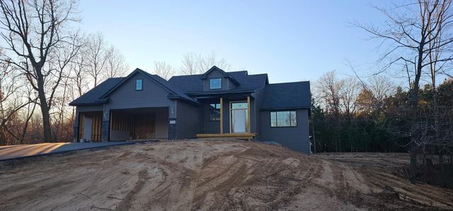 27532 Dahlia Street NW, Isanti, MN 55040