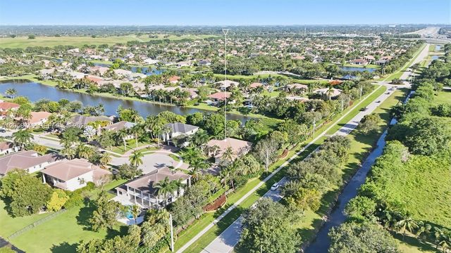 15374 SW 34th St, Davie, FL 33331