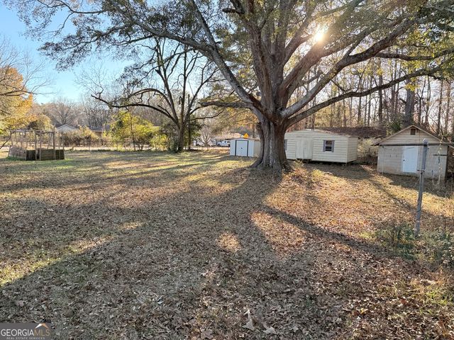 9248 Flat Shoals Road SW, Covington, GA 30014