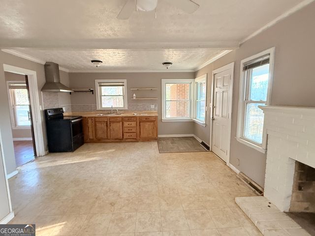 9248 Flat Shoals Road SW, Covington, GA 30014