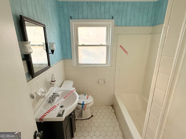 9248 Flat Shoals Road SW, Covington, GA 30014