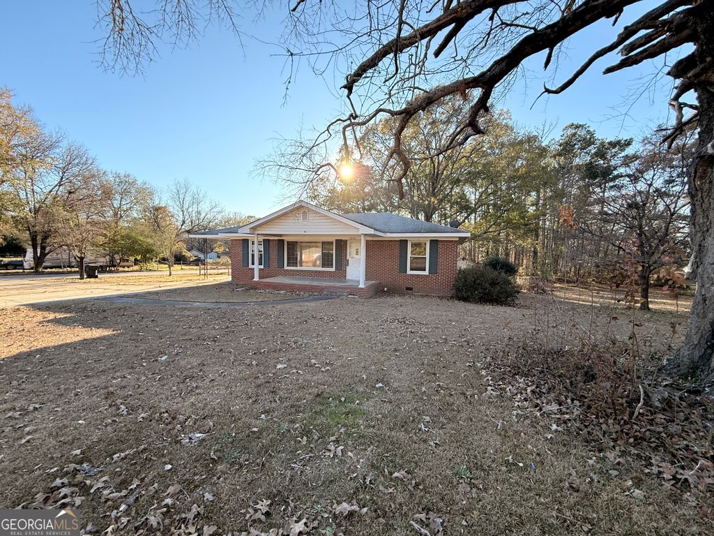 9248 Flat Shoals Road SW, Covington, GA 30014