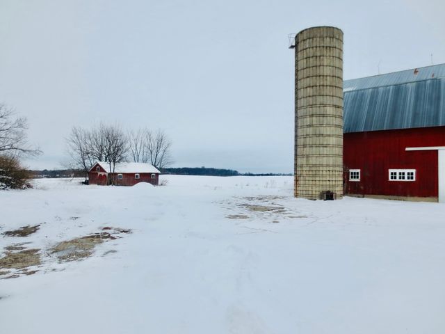 14086 IL Route 76 Highway, Caledonia, IL 61011