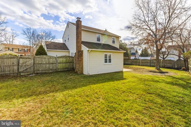 300 WINDSOR LN, Marlton, NJ 08053