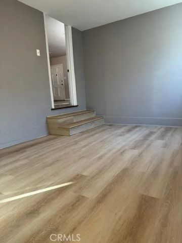 17455 Bullock Street, Encino, CA 91316