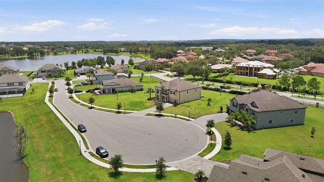 9307 PARISIAN COURT, Seffner, FL 33584