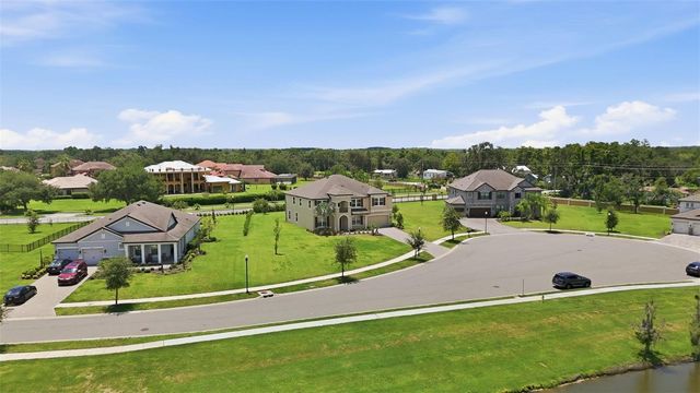 9307 PARISIAN COURT, Seffner, FL 33584