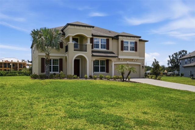 9307 PARISIAN COURT, Seffner, FL 33584