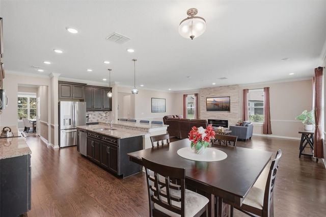 9307 PARISIAN COURT, Seffner, FL 33584