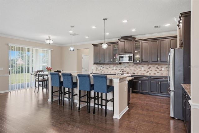 9307 PARISIAN COURT, Seffner, FL 33584