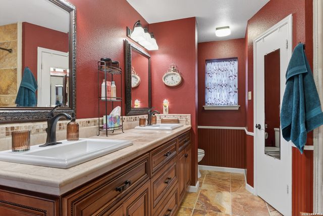 26247 Needle Point, San Antonio, TX 78260