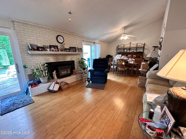 218 Pamlico Drive, Washington, NC 27889