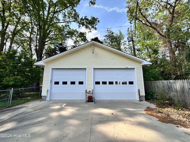 218 Pamlico Drive, Washington, NC 27889