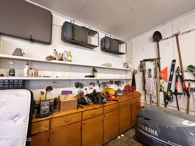 218 Pamlico Drive, Washington, NC 27889