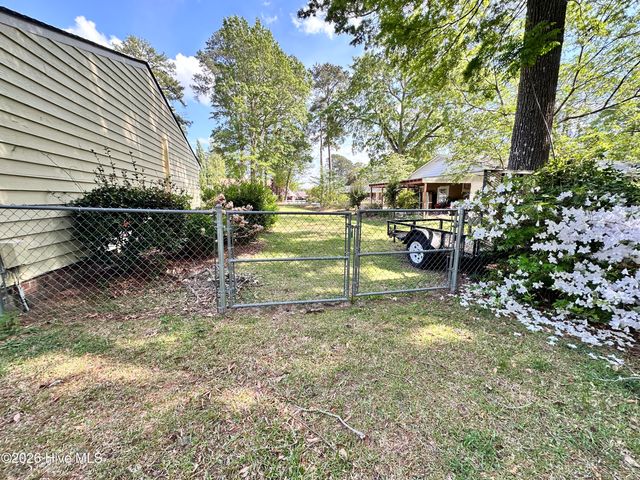 218 Pamlico Drive, Washington, NC 27889