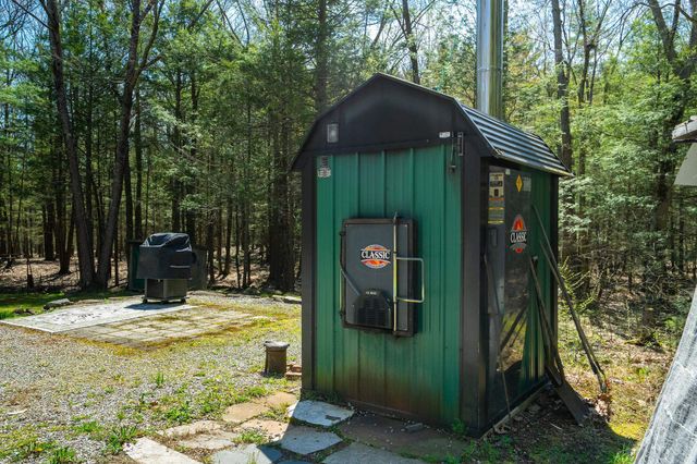 23 Devon Drive, Danville, NH 03819