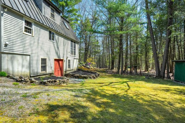 23 Devon Drive, Danville, NH 03819