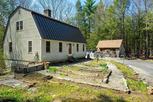 23 Devon Drive, Danville, NH 03819