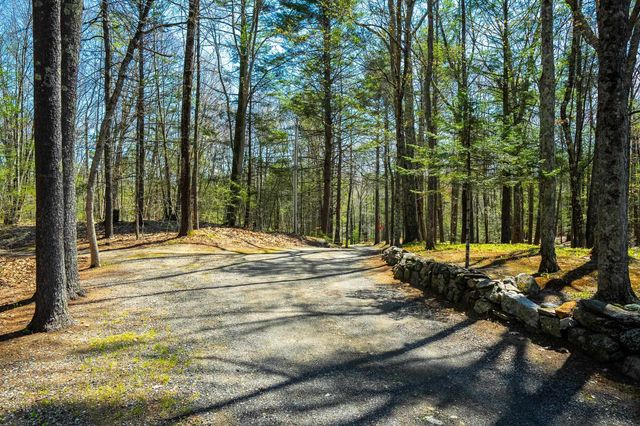 23 Devon Drive, Danville, NH 03819