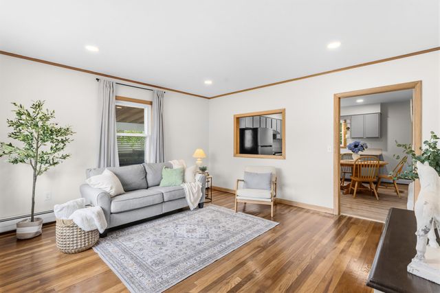 29 Devco Drive, Manchester, NH 03103