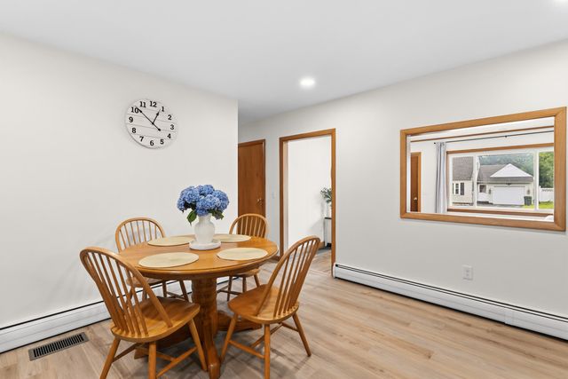 29 Devco Drive, Manchester, NH 03103