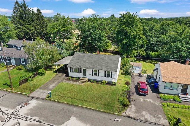 29 Devco Drive, Manchester, NH 03103