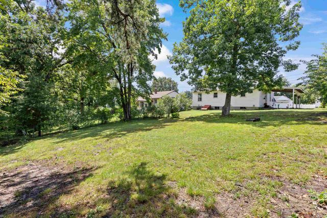 29 Devco Drive, Manchester, NH 03103