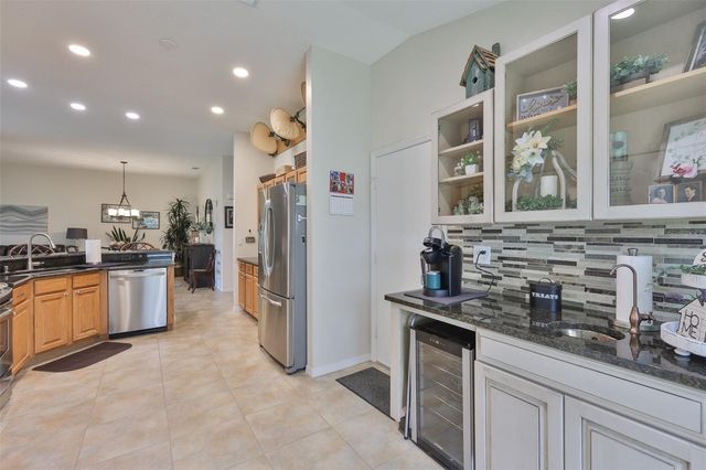 2261 BROOKFIELD GREENS CIRCLE, Sun City Center, FL 33573