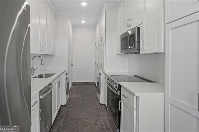 2575 Peachtree Road NE 22A, Atlanta, GA 30305