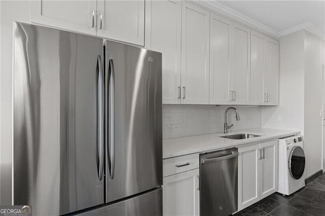 2575 Peachtree Road NE 22A, Atlanta, GA 30305