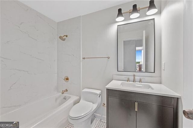 2575 Peachtree Road NE 22A, Atlanta, GA 30305