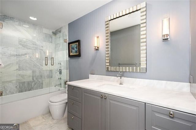 2575 Peachtree Road NE 22A, Atlanta, GA 30305