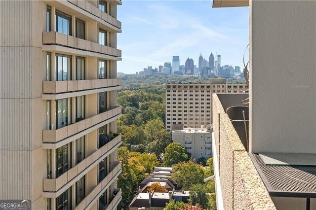 2575 Peachtree Road NE 22A, Atlanta, GA 30305