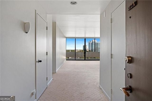 2575 Peachtree Road NE 22A, Atlanta, GA 30305