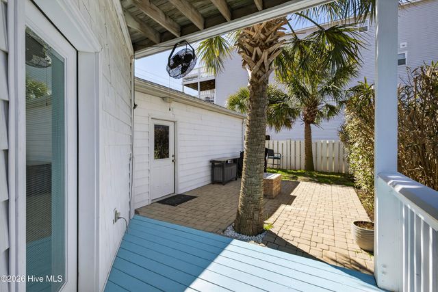 615 N Carolina Beach Avenue N Unit A, Carolina Beach, NC 28428